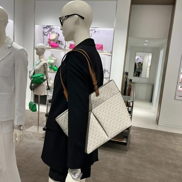 MICHAEL KORS BEDFORD MEDIUM LOGO TOTE BAG 30F2GBFT2B - Picture 12 of 12